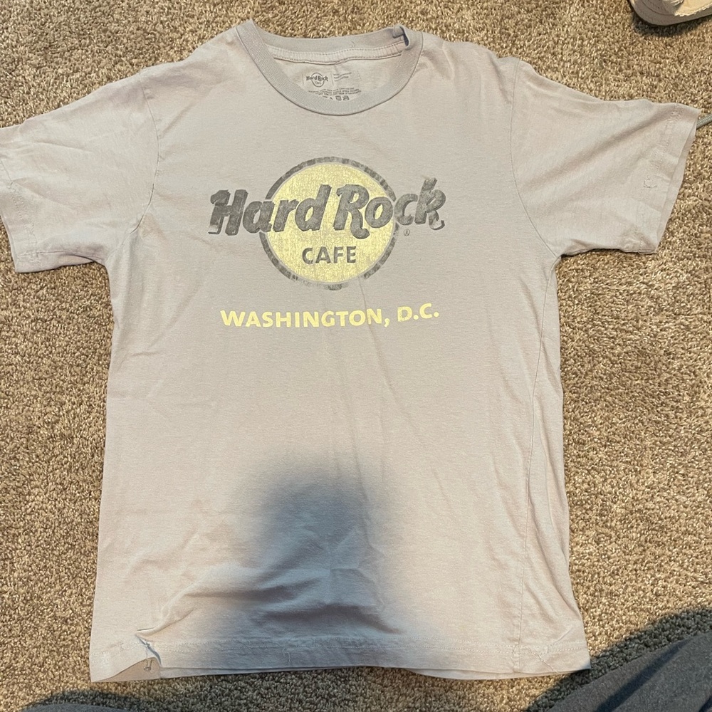 VINTAGE HARD ROCK CAFE TEE